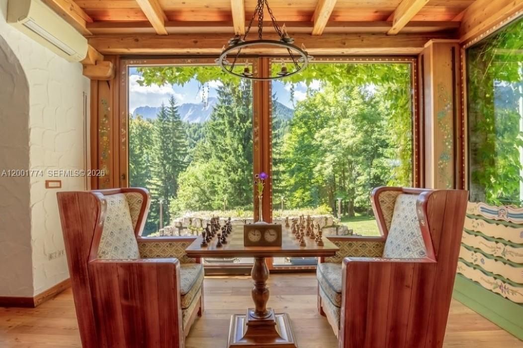 For Sale: $2,000,000 (20 beds, 7 baths, 0 Square Feet)