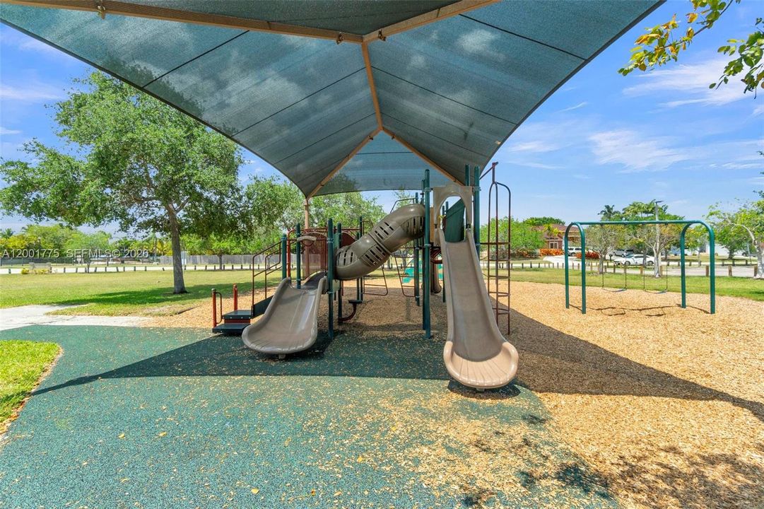 En Venta: $113,800 (0.41 acres)