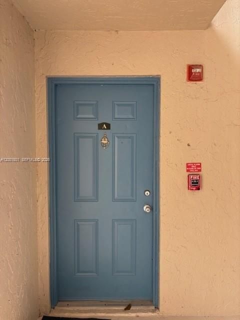 Activo con contrato: $185,000 (2 camas, 2 baños, 904 Pies cuadrados)
