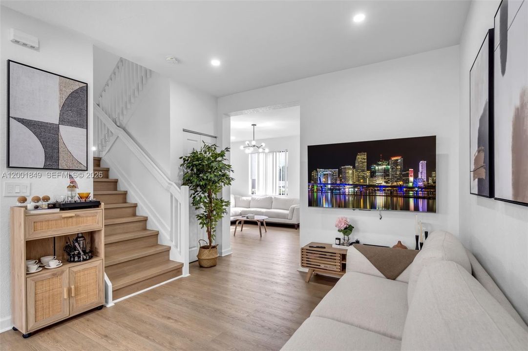 En Venta: $529,999 (3 camas, 2 baños, 1485 Pies cuadrados)