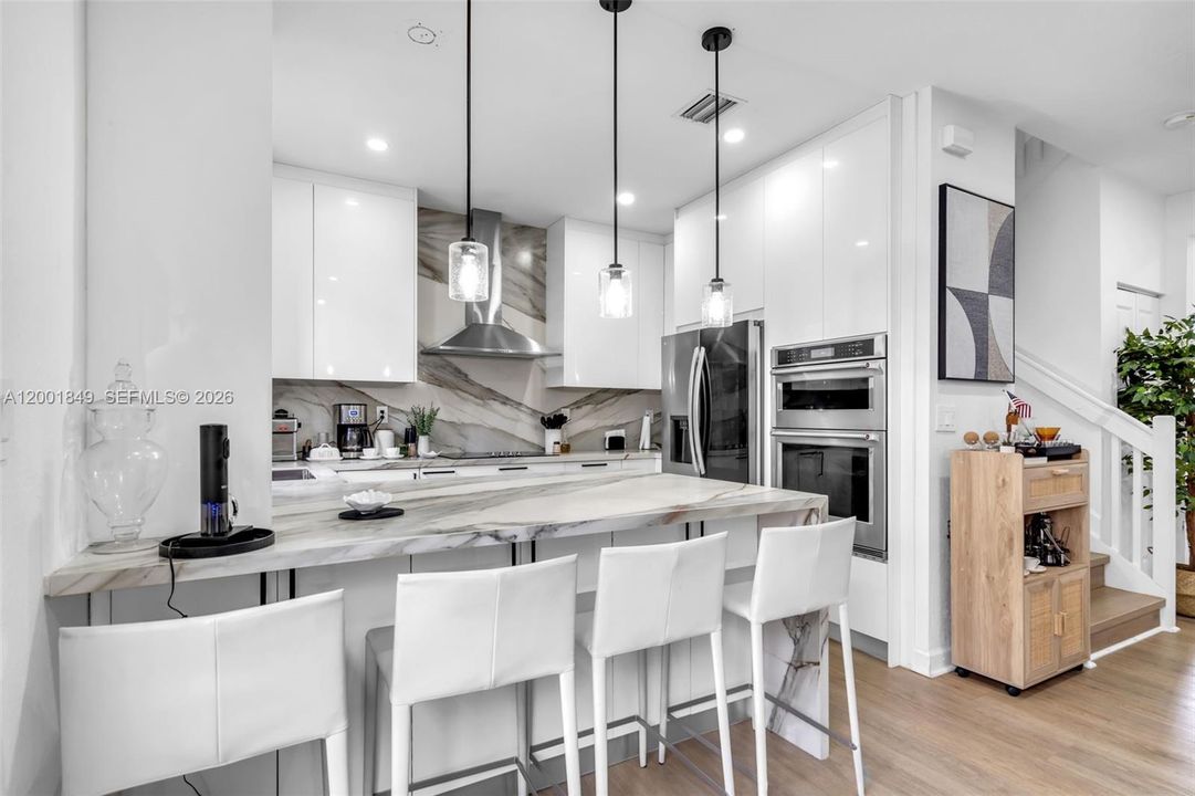 En Venta: $529,999 (3 camas, 2 baños, 1485 Pies cuadrados)