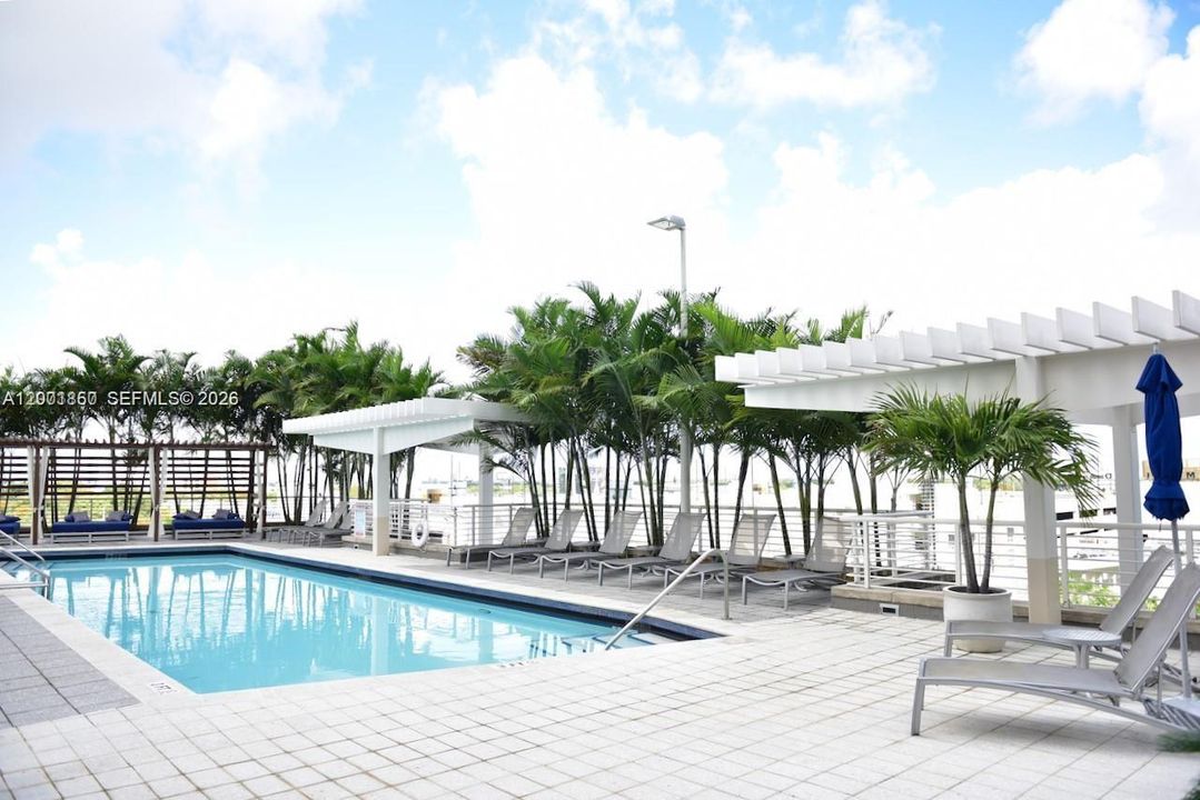 For Sale: $620,000 (0 beds, 1 baths, 1309 Square Feet)
