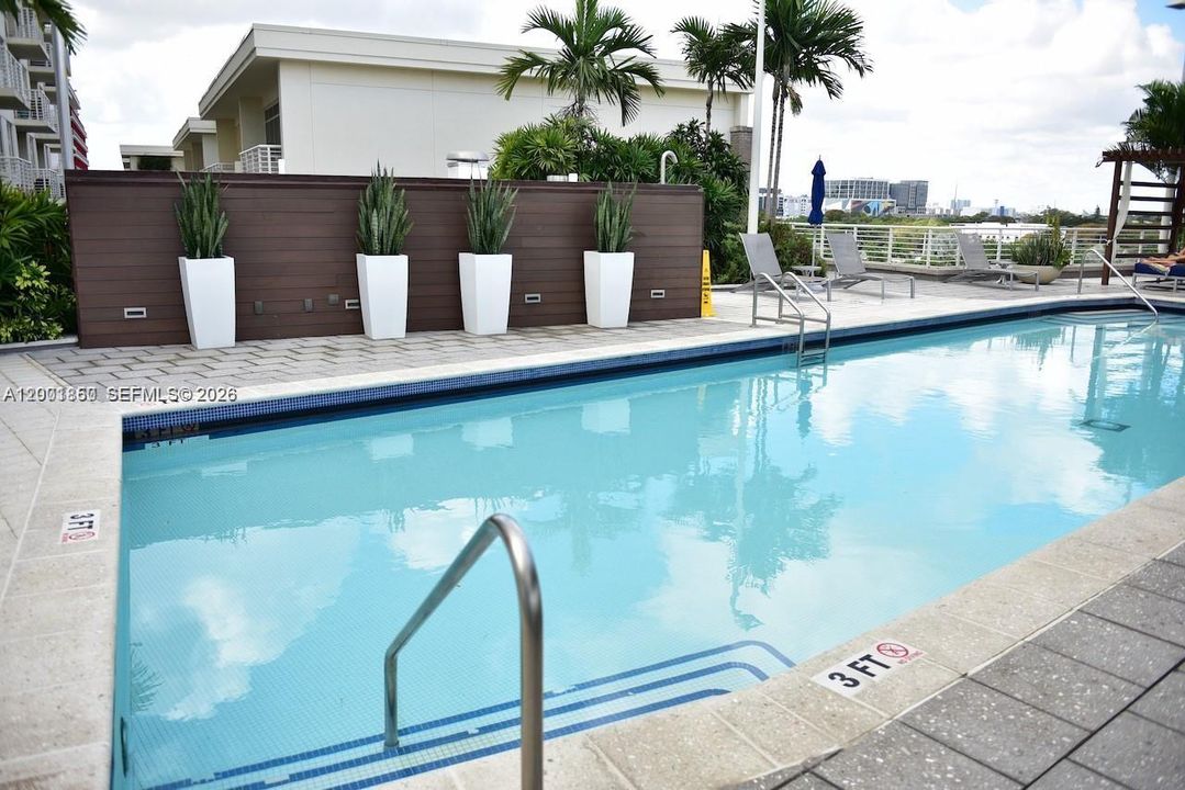 For Sale: $620,000 (0 beds, 1 baths, 1309 Square Feet)