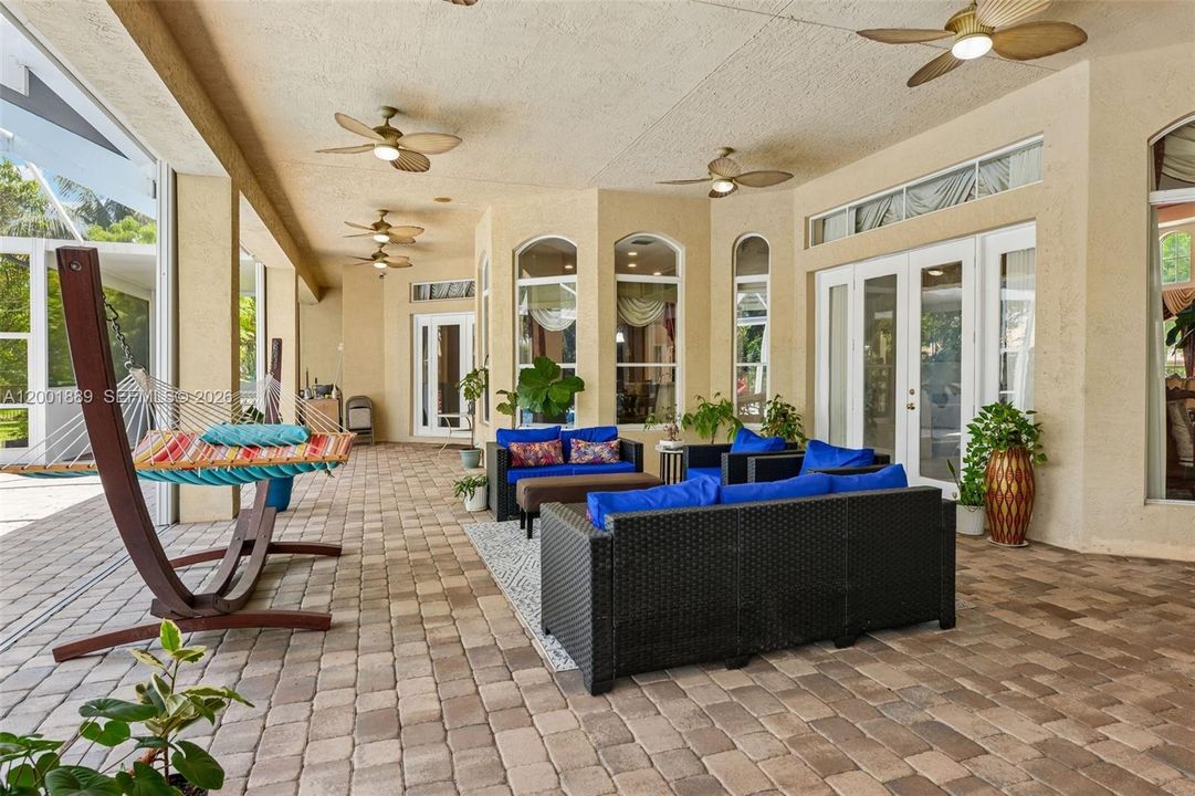 Active With Contract: $2,100,000 (6 beds, 4 baths, 4370 Square Feet)