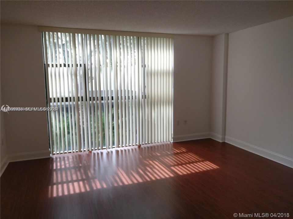 En Venta: $200,000 (1 camas, 1 baños, 1033 Pies cuadrados)