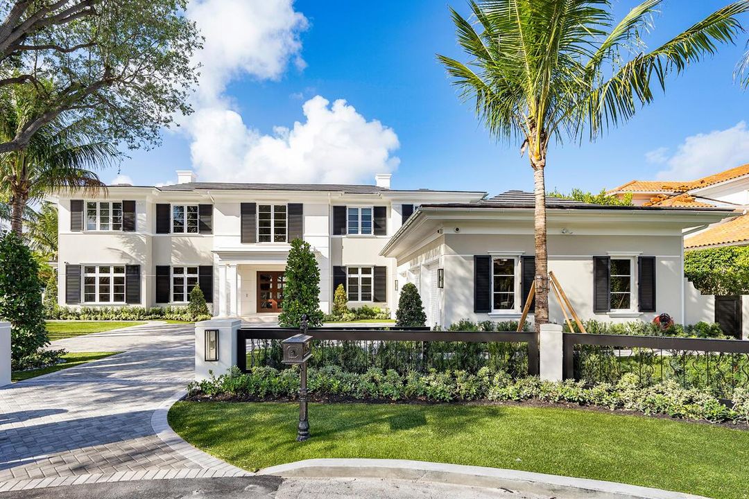133_Coconut_Palm_Road_02