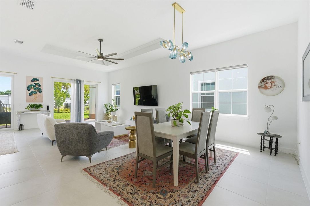 30-web-or-mls-10550_Northbrook_Cir_039