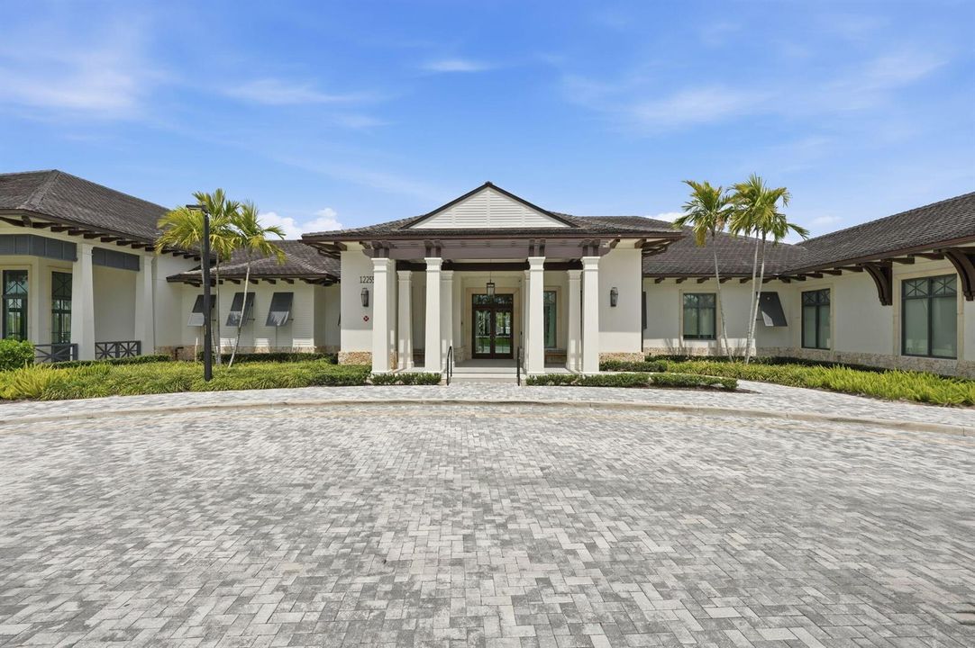 58-web-or-mls-10550_Northbrook_Cir_059