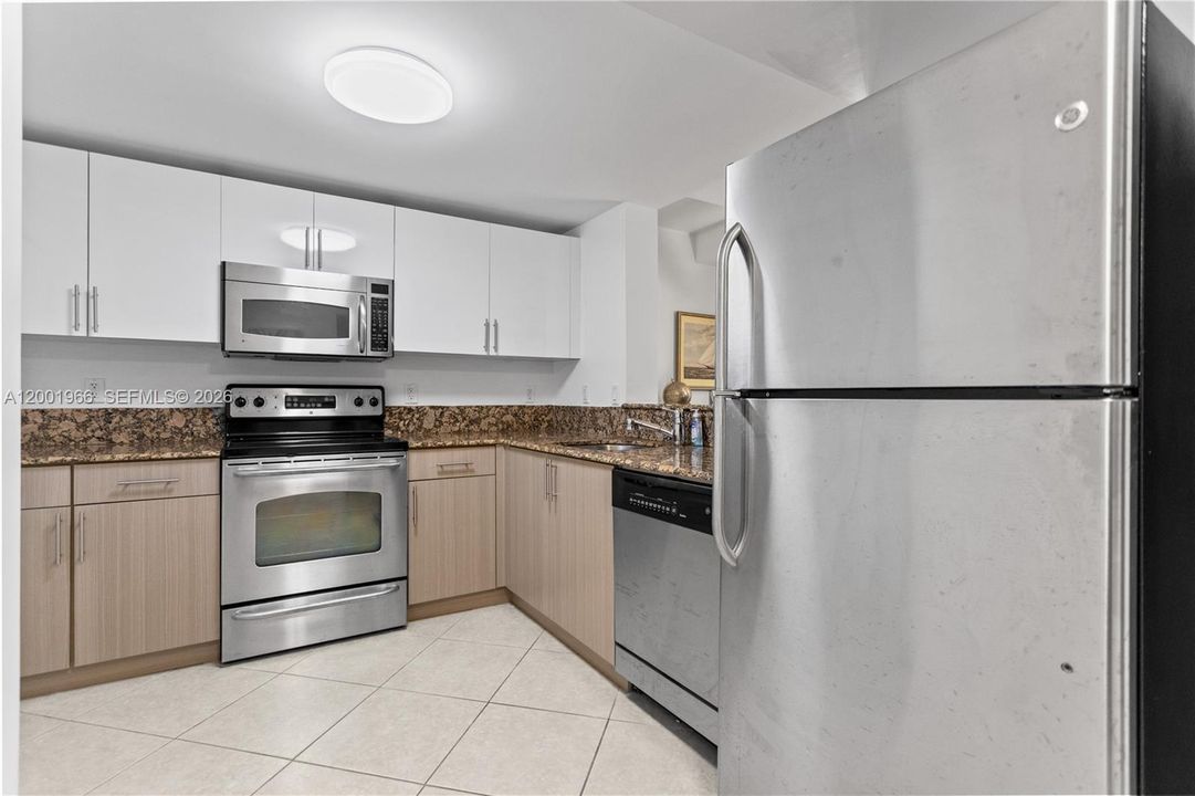 Activo con contrato: $289,900 (2 camas, 2 baños, 1138 Pies cuadrados)