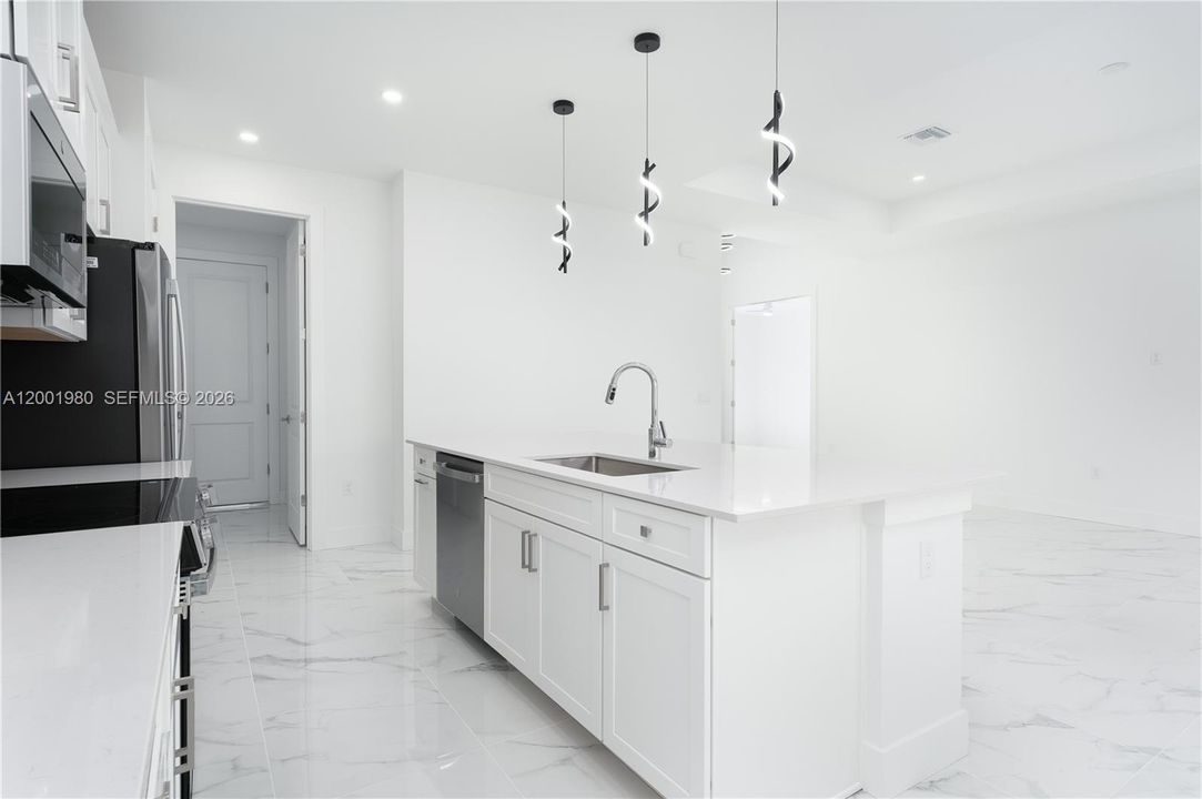 For Sale: $409,900 (4 beds, 2 baths, 2010 Square Feet)