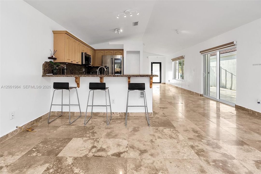 For Sale: $599,000 (3 beds, 2 baths, 1393 Square Feet)