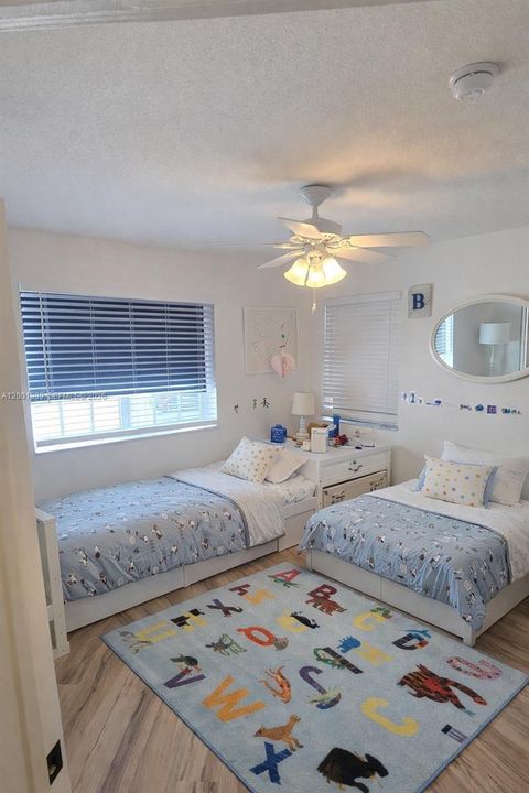 Active With Contract: $3,550 (3 beds, 2 baths, 1744 Square Feet)