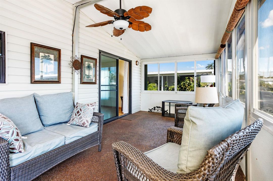 porch j