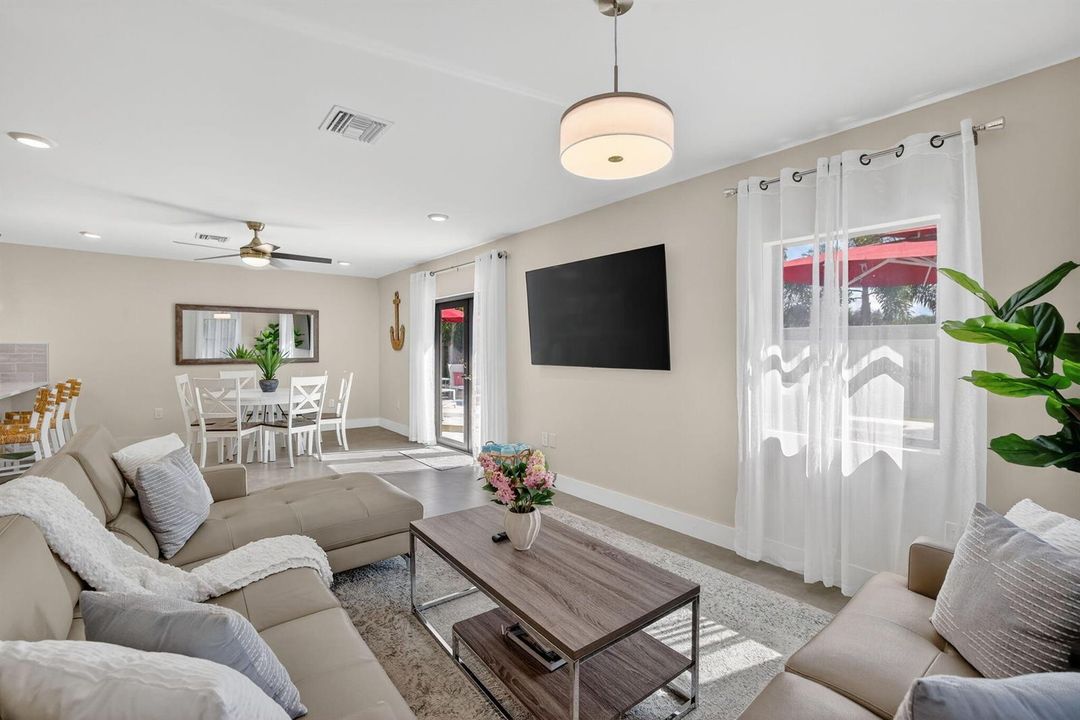 23-web-or-mls-699A4706