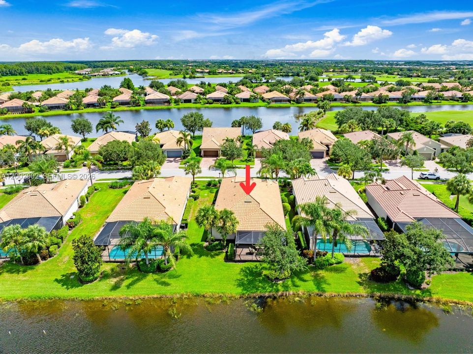 For Sale: $455,000 (2 beds, 2 baths, 2046 Square Feet)