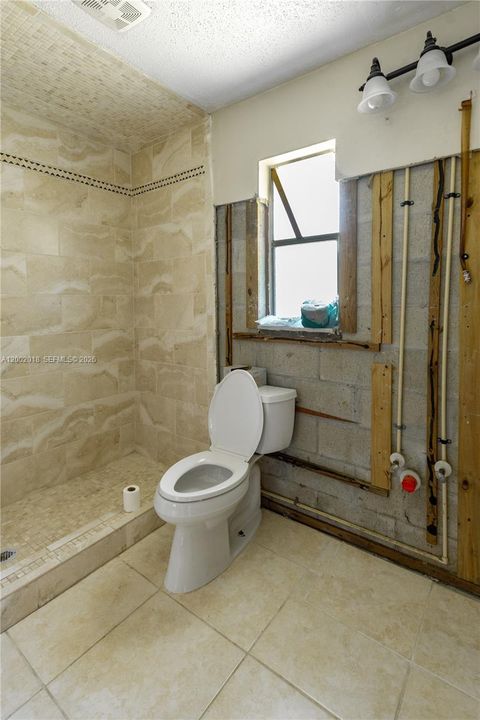 For Sale: $159,000 (2 beds, 2 baths, 1099 Square Feet)