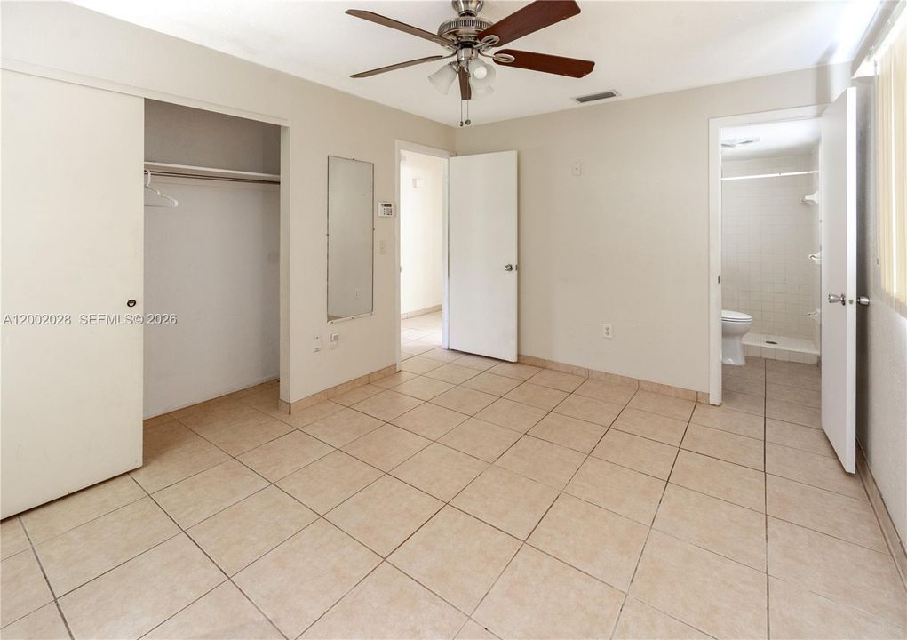 For Sale: $249,000 (3 beds, 2 baths, 1056 Square Feet)