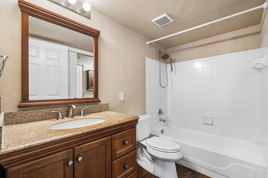 5640 NW 61st Street NW 1411