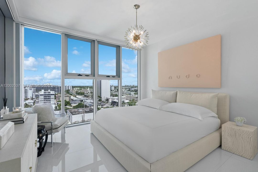 For Sale: $678,000 (1 beds, 1 baths, 820 Square Feet)