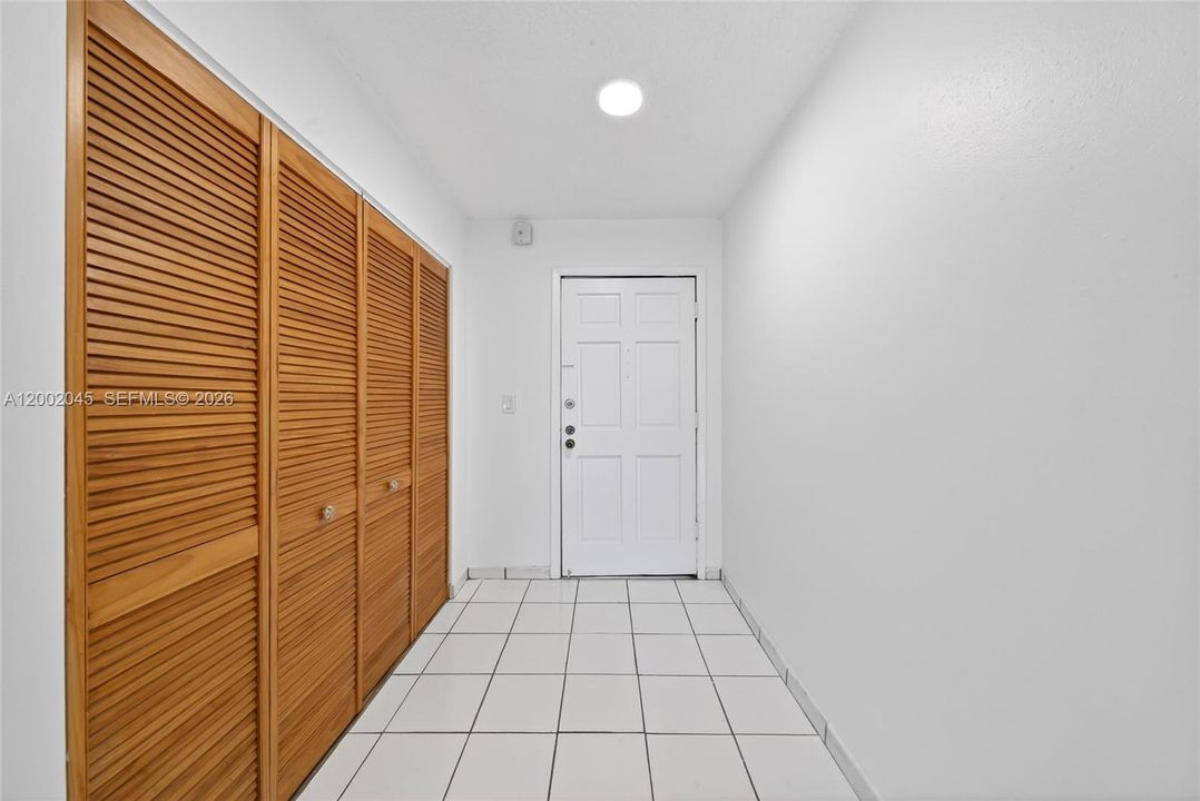 Activo con contrato: $249,900 (1 camas, 1 baños, 948 Pies cuadrados)