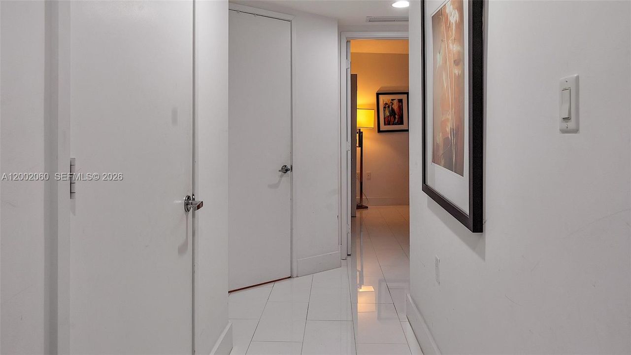 For Sale: $710,000 (3 beds, 2 baths, 1447 Square Feet)