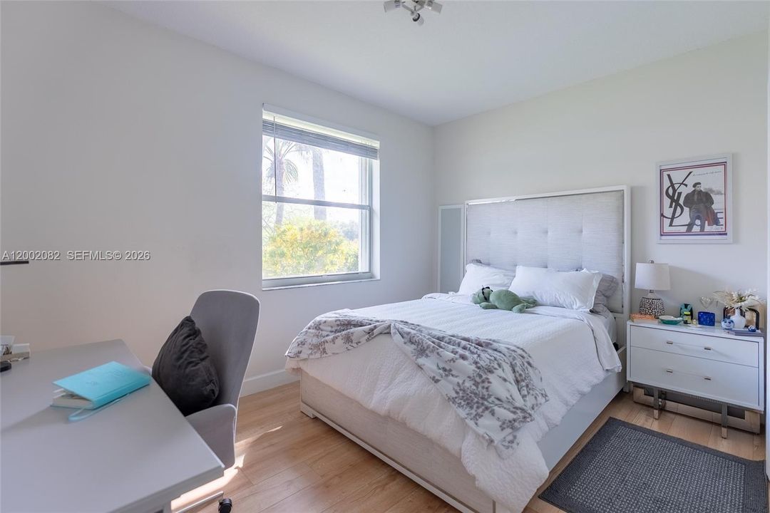 En Venta: $1,425,000 (5 camas, 3 baños, 2732 Pies cuadrados)
