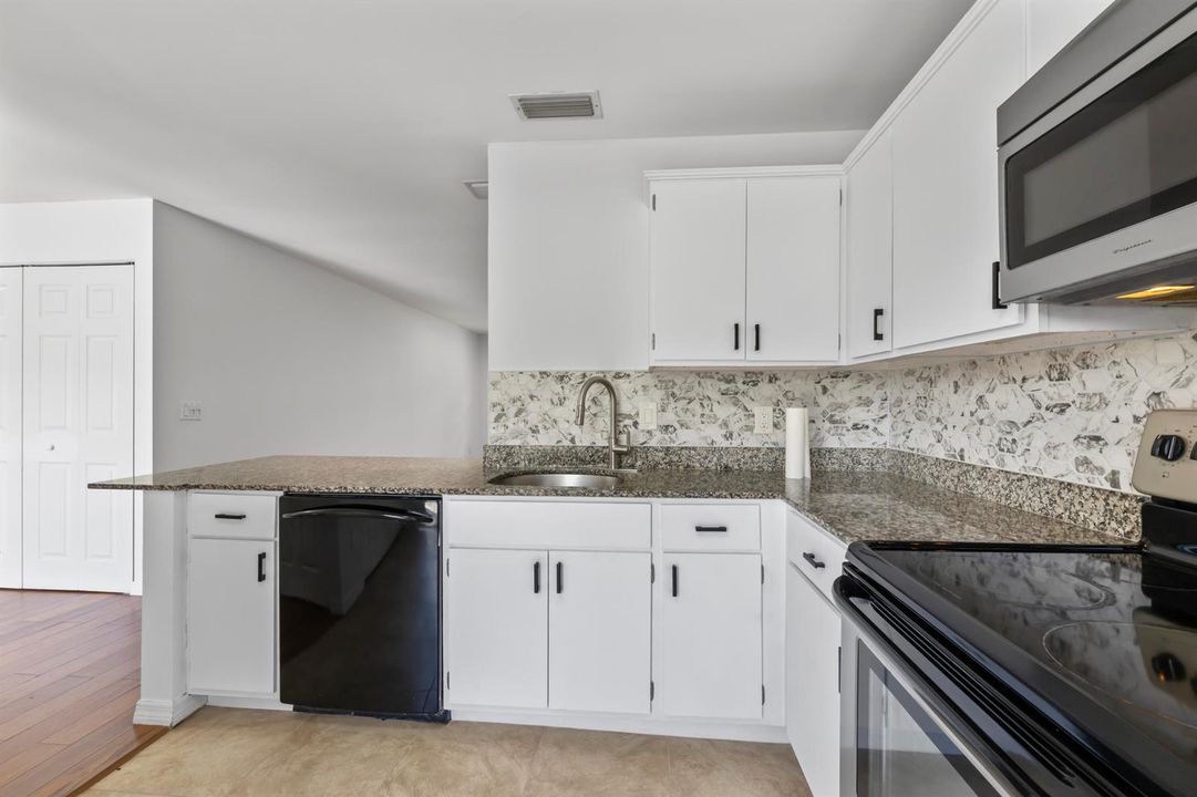 Kitchen 3