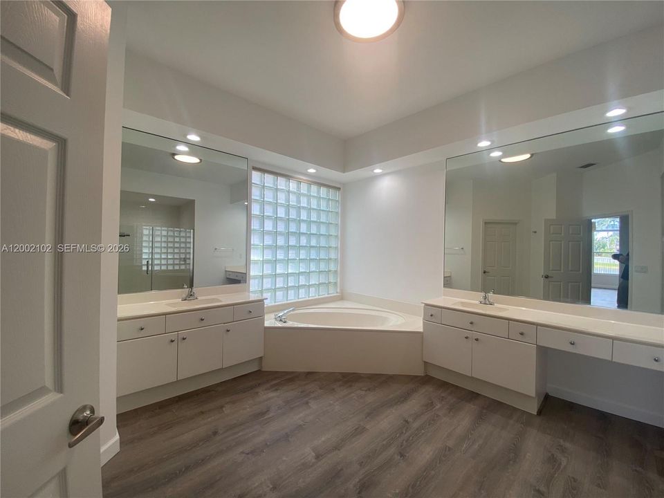 For Rent: $7,500 (4 beds, 3 baths, 3027 Square Feet)