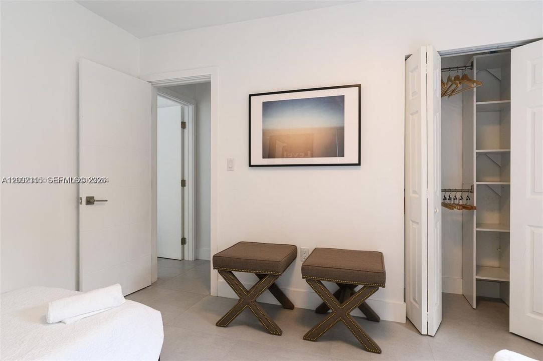 Под контрактом: $4,950 (3 спален, 2 ванн, 1145 Квадратных фут)