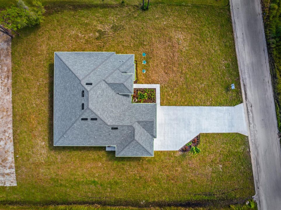 DJI_20251025112225_0123_D