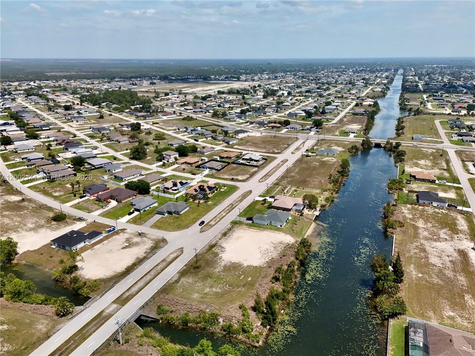 На продажу: $65,000 (0.23 acres)