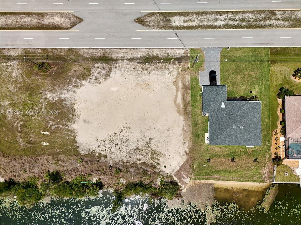 На продажу: $65,000 (0.23 acres)