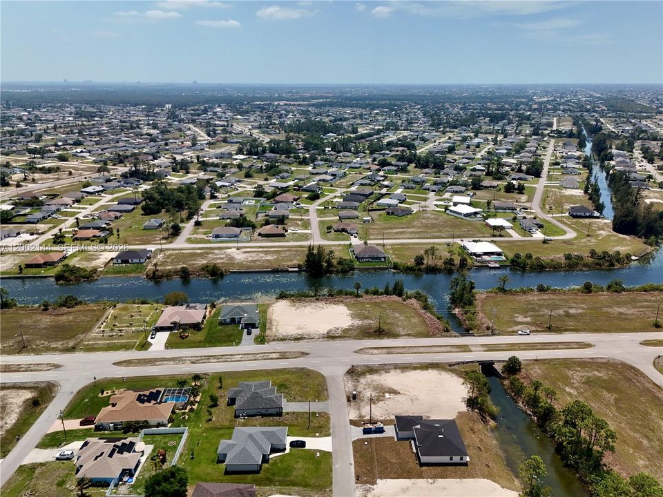 На продажу: $65,000 (0.23 acres)
