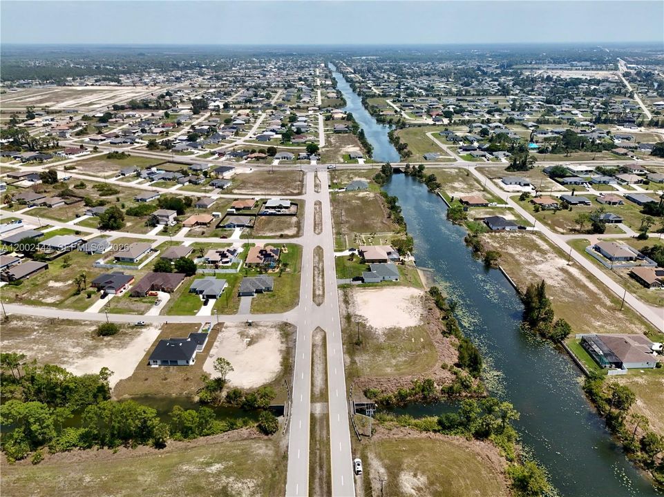 На продажу: $65,000 (0.23 acres)