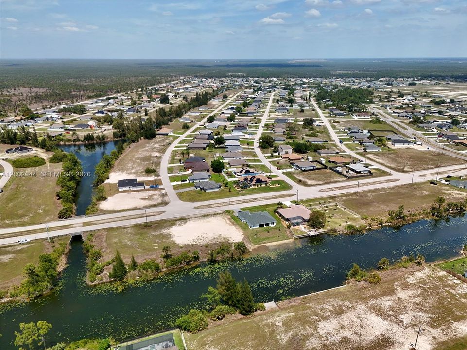 На продажу: $65,000 (0.23 acres)
