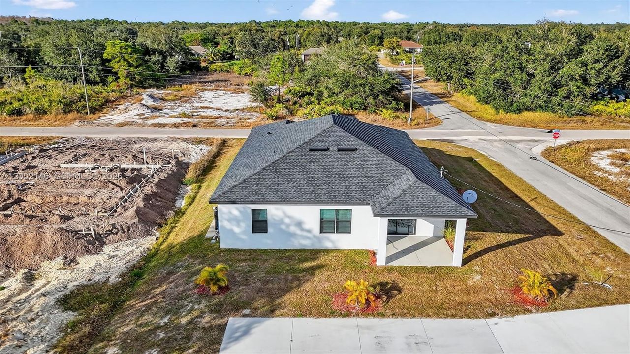For Sale: $465,000 (4 beds, 3 baths, 2161 Square Feet)
