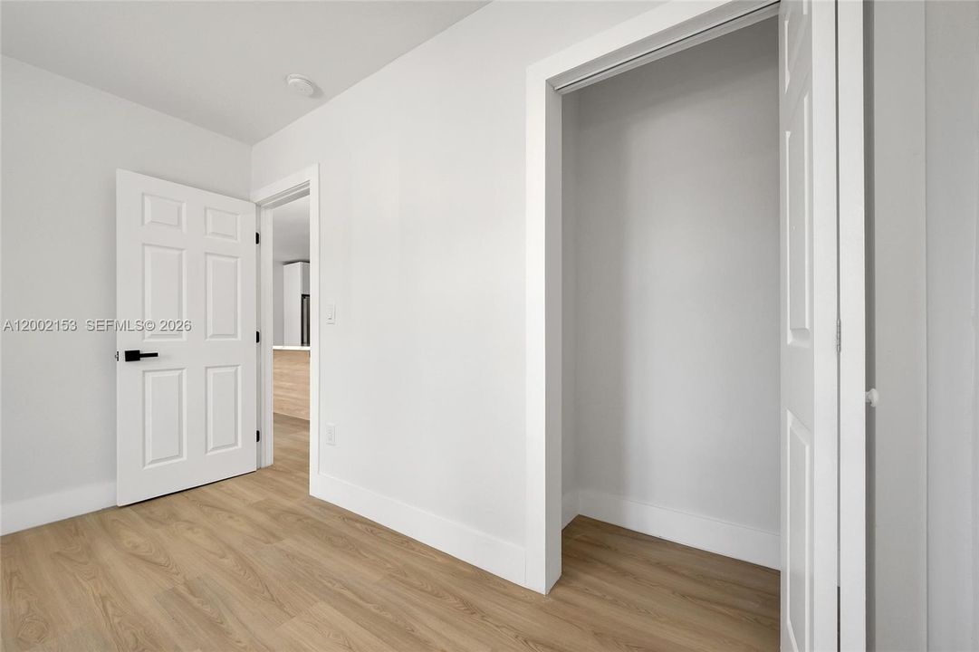 Active With Contract: $730,000 (5 beds, 4 baths, 1666 Square Feet)