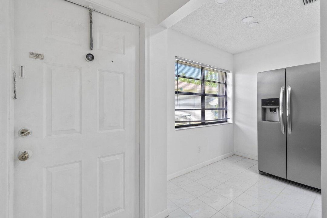 005-1620GranfernAvenue-WestPalmBeach-FL-