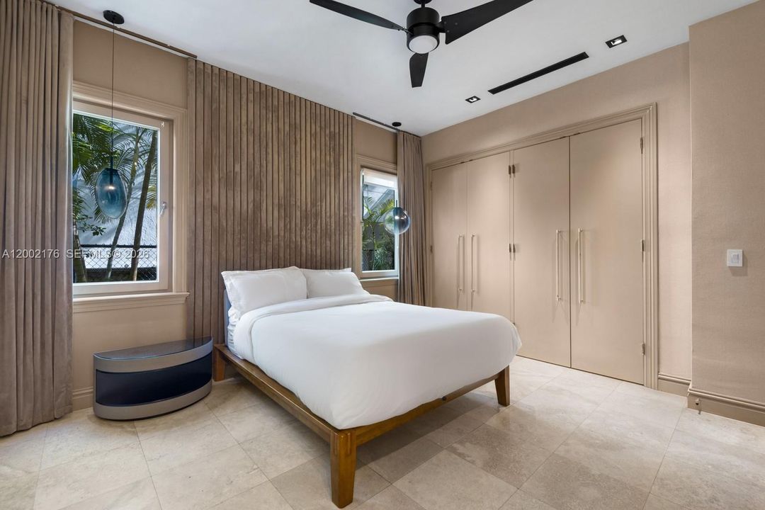 For Sale: $29,000,000 (5 beds, 6 baths, 6090 Square Feet)
