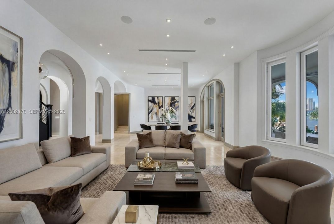 For Sale: $29,000,000 (5 beds, 6 baths, 6090 Square Feet)