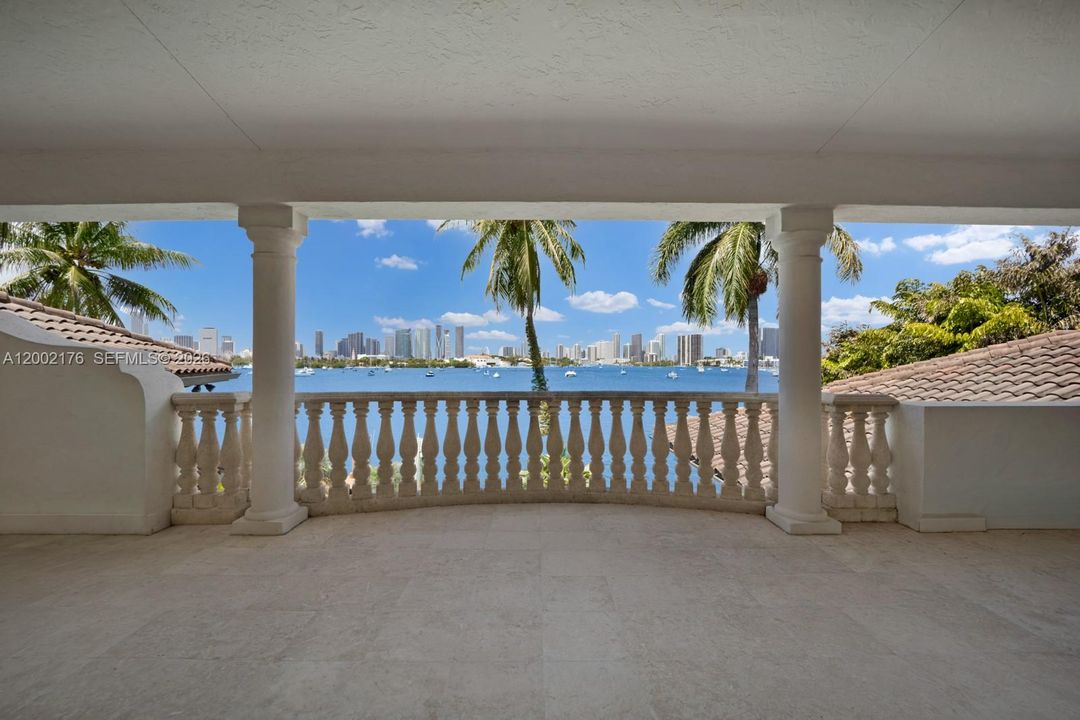 For Sale: $29,000,000 (5 beds, 6 baths, 6090 Square Feet)
