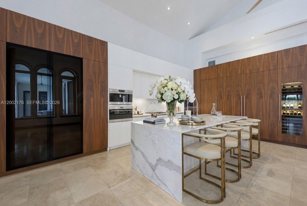 For Sale: $29,000,000 (5 beds, 6 baths, 6090 Square Feet)