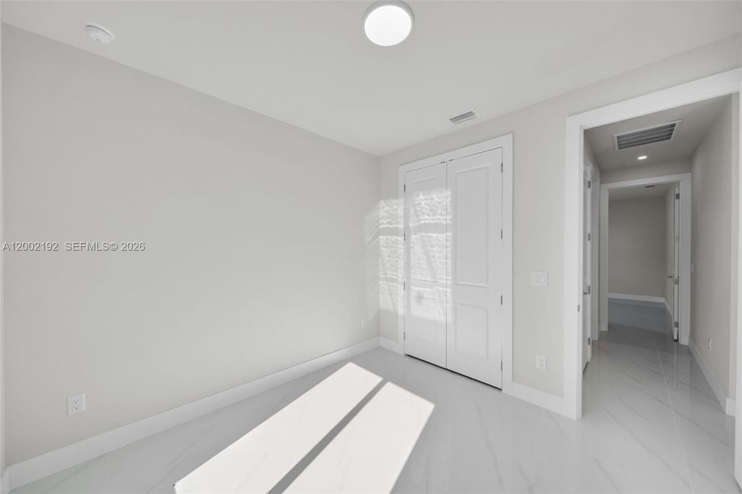 For Rent: $2,400 (3 beds, 2 baths, 0 Square Feet)