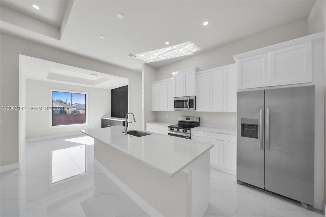 For Rent: $2,400 (3 beds, 2 baths, 0 Square Feet)