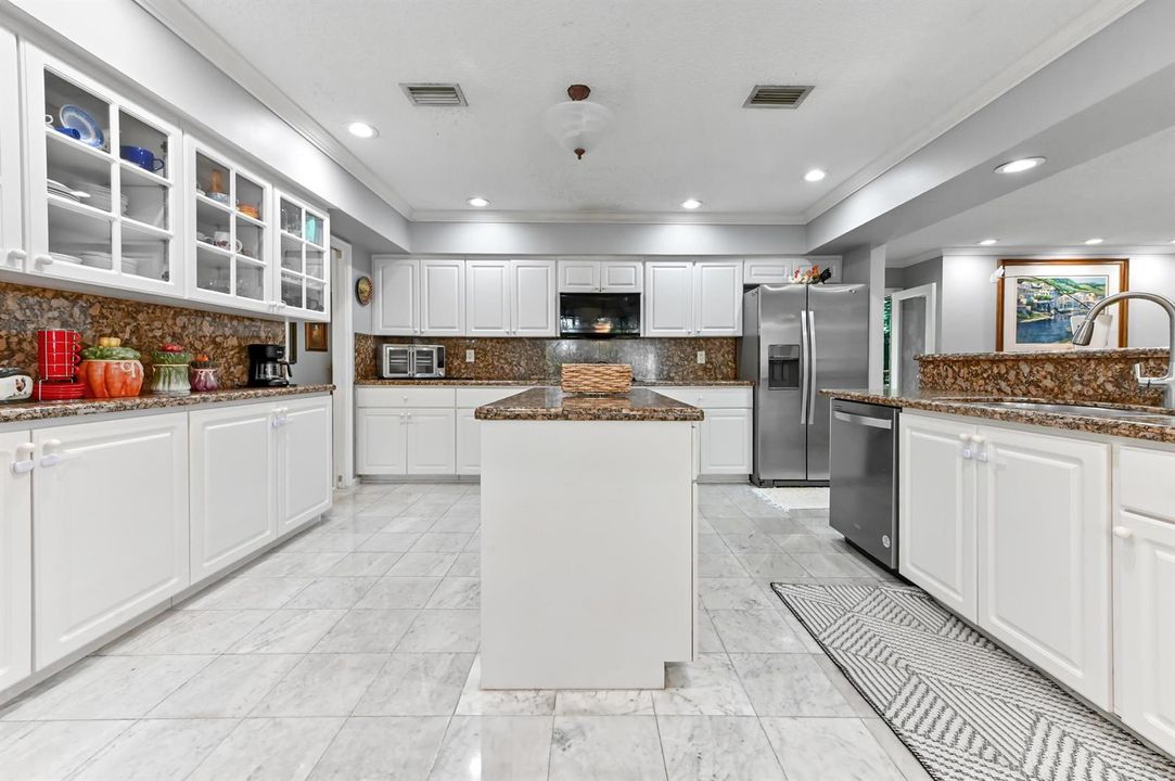 15 kitchen 03