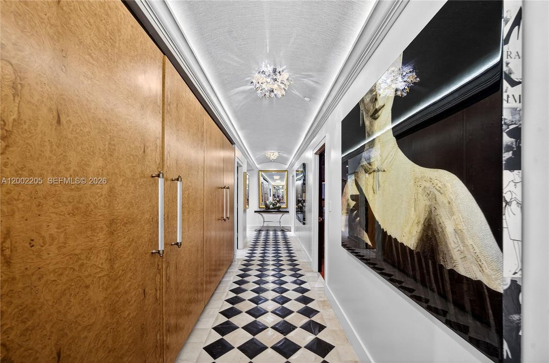 For Sale: $5,500,000 (7 beds, 7 baths, 7700 Square Feet)