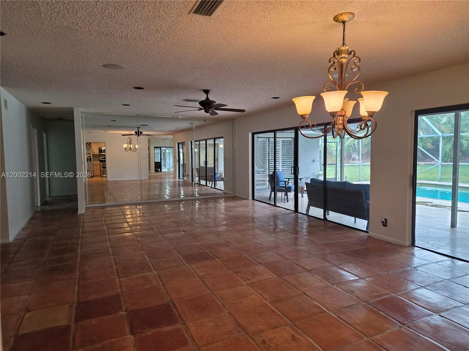 For Rent: $5,100 (4 beds, 3 baths, 2215 Square Feet)