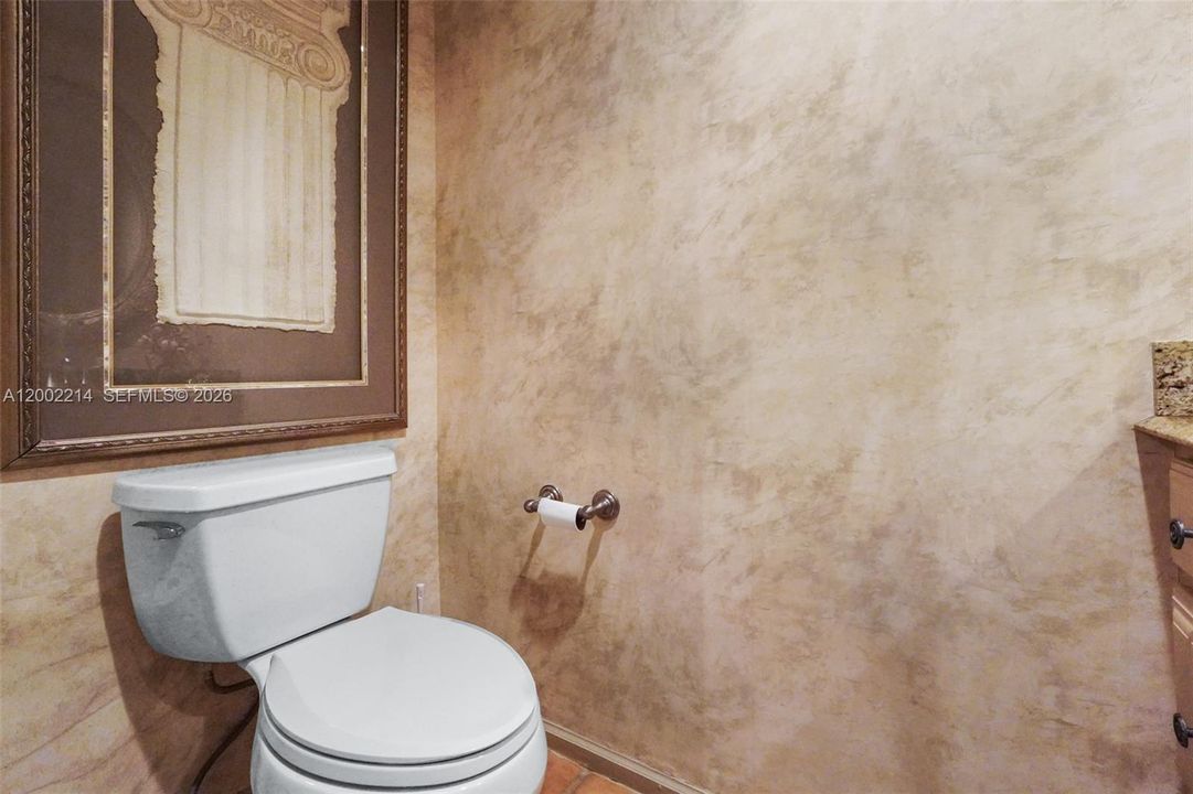For Rent: $5,100 (4 beds, 3 baths, 2215 Square Feet)