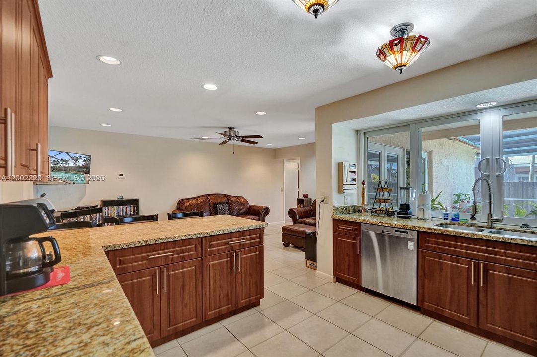 Active With Contract: $635,000 (4 beds, 2 baths, 1854 Square Feet)