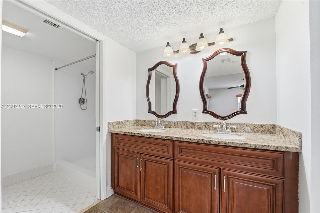 Master Bedroom Bath
